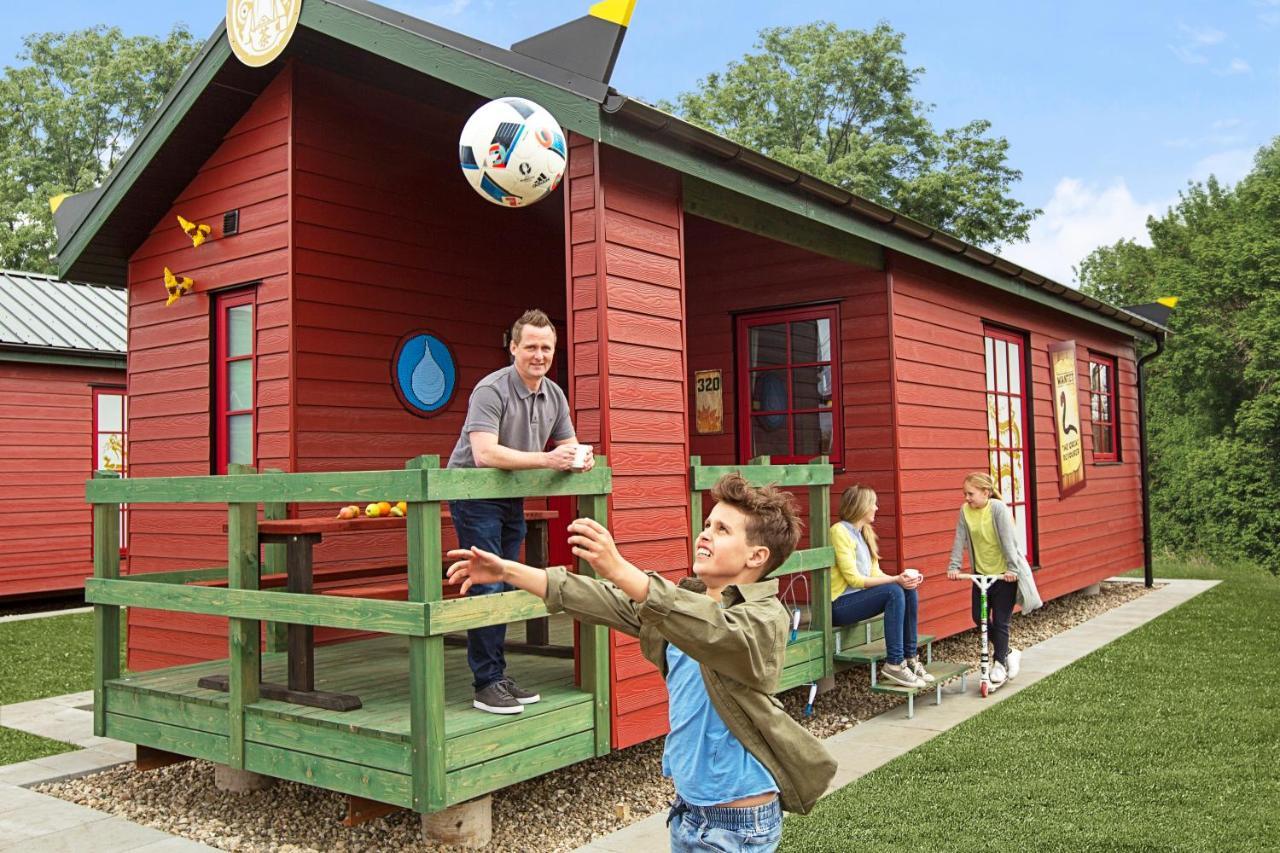 Legoland Ninjago Cabins Billund Eksteriør billede